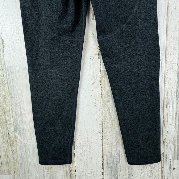 Vuori Pants Women's Medium Gray Charcoal Elevation Leggings - Picture 5 of 7